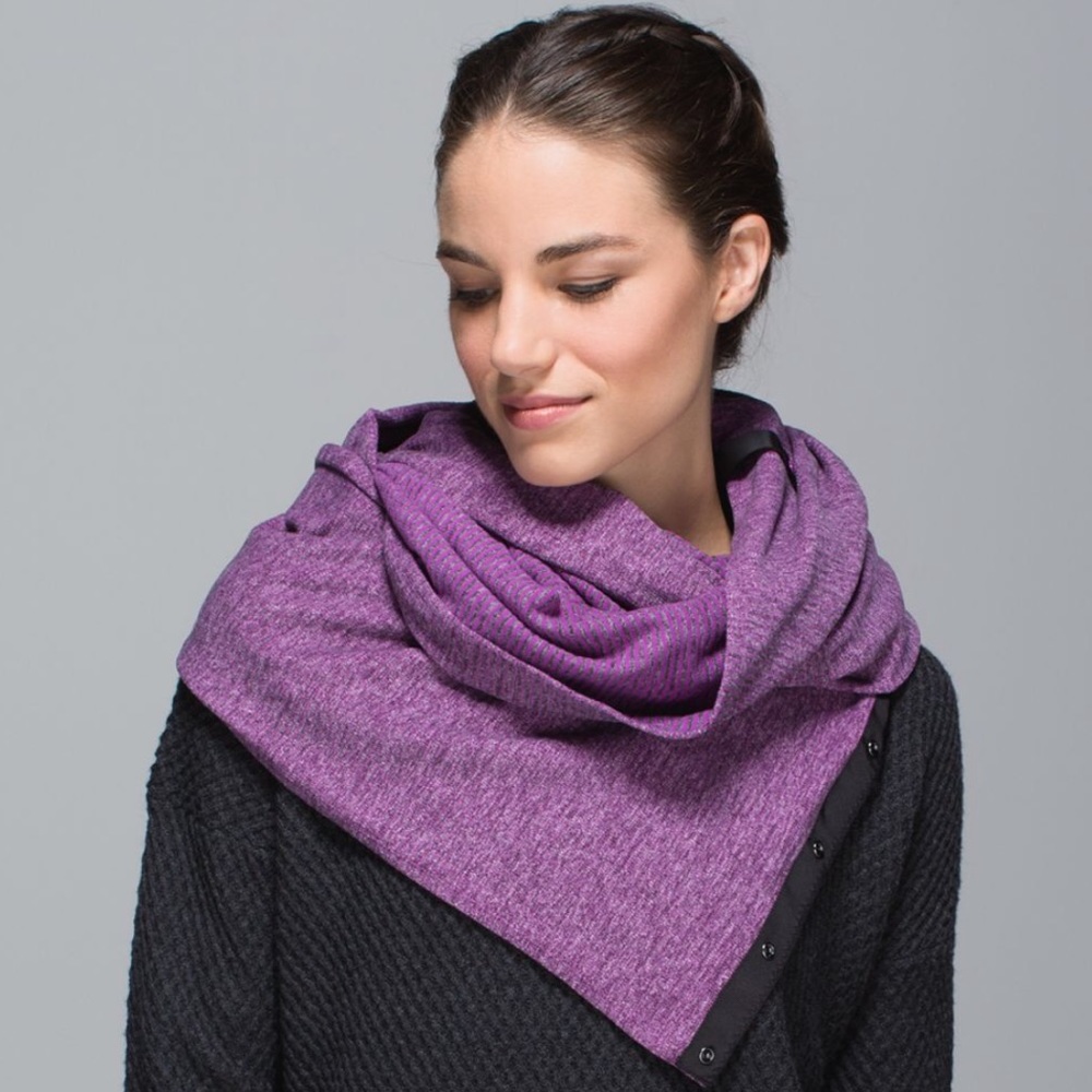 Lululemon Vinyasa Scarf Rulu
